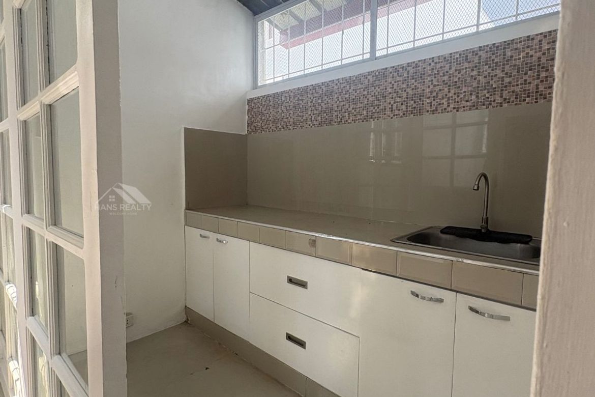 2 Bedroom Townhouse for Sale in BF Homes, Parañaque, Metro Manila – photo 7