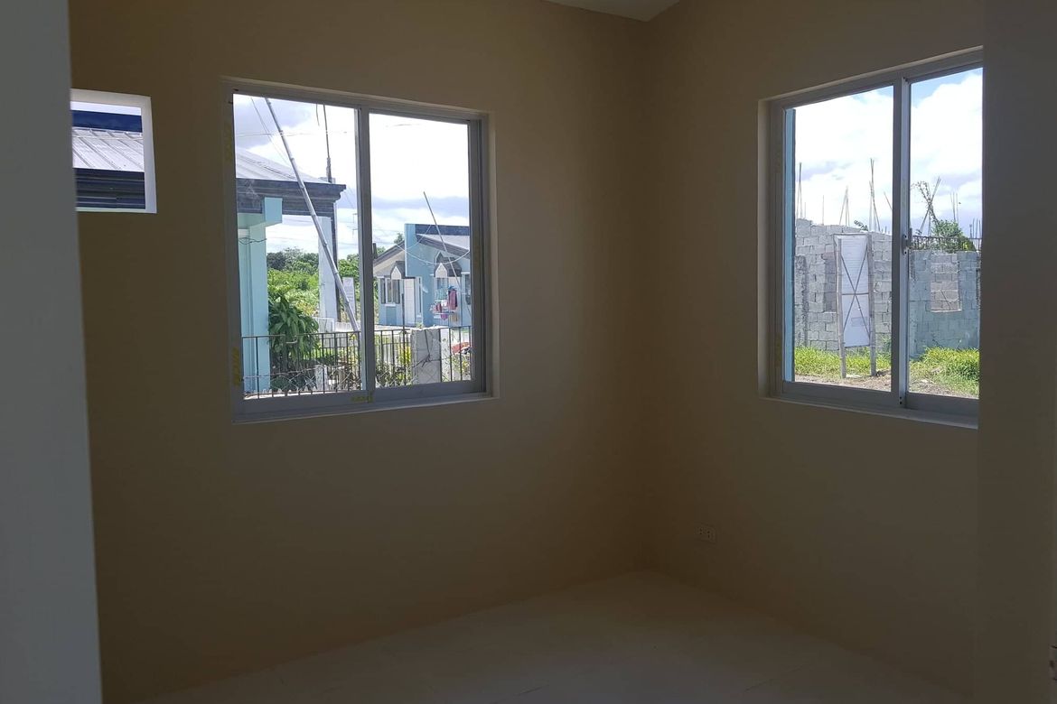 2 Bedroom Townhouse for Sale in Bito-On, Iloilo City, Iloilo – photo 2