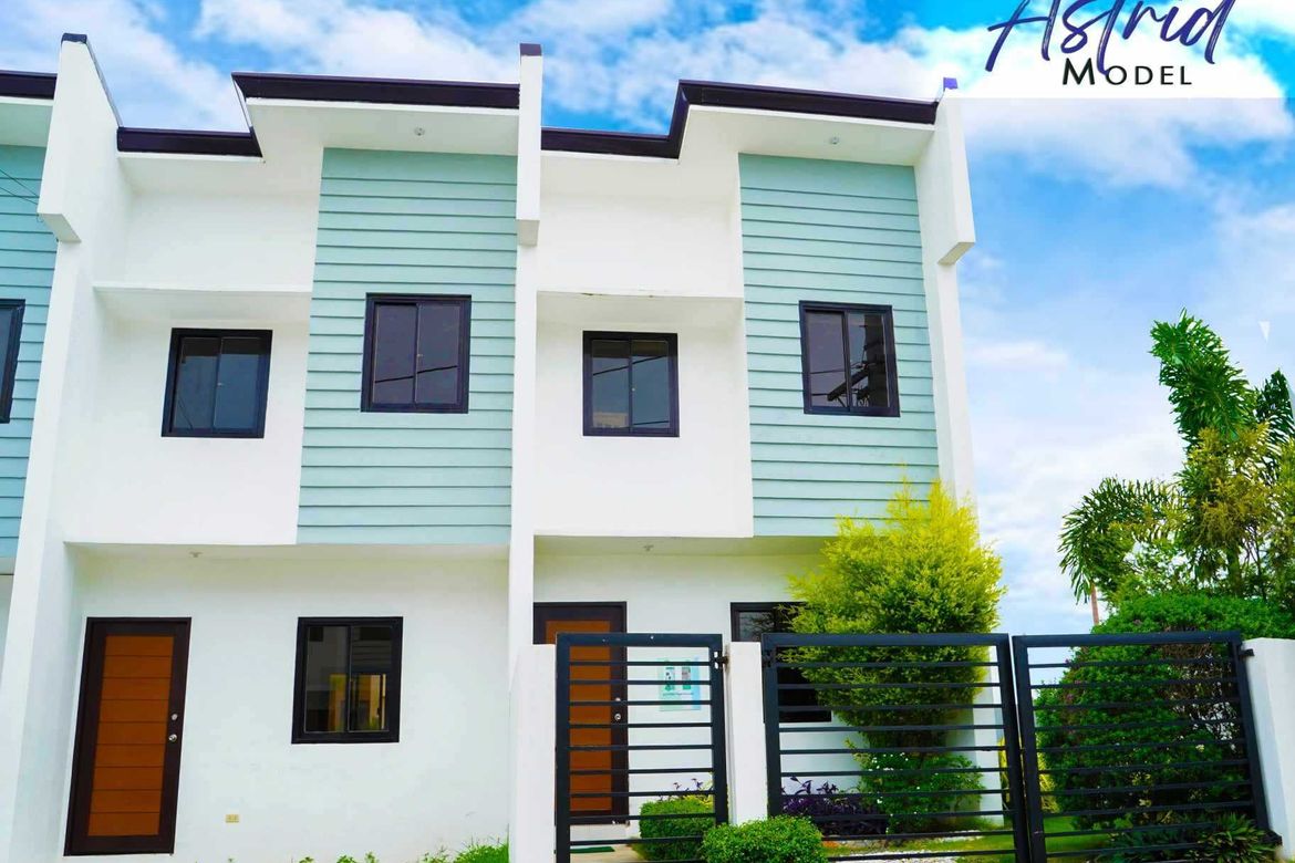 2 Bedroom Townhouse for Sale in Cabuco, Trece Martires, Cavite