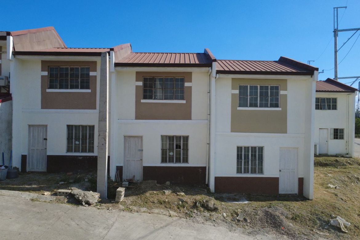 2 Bedroom Townhouse for Sale in Cabuco, Trece Martires, Cavite – photo 5