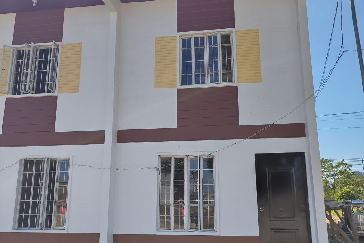 2 Bedroom Townhouse for Sale in Calzada, Balayan, Batangas