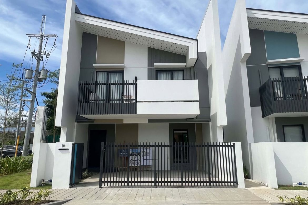 2 Bedroom Townhouse for Sale in Cerulean Residences, San Francisco, General Trias, Cavite