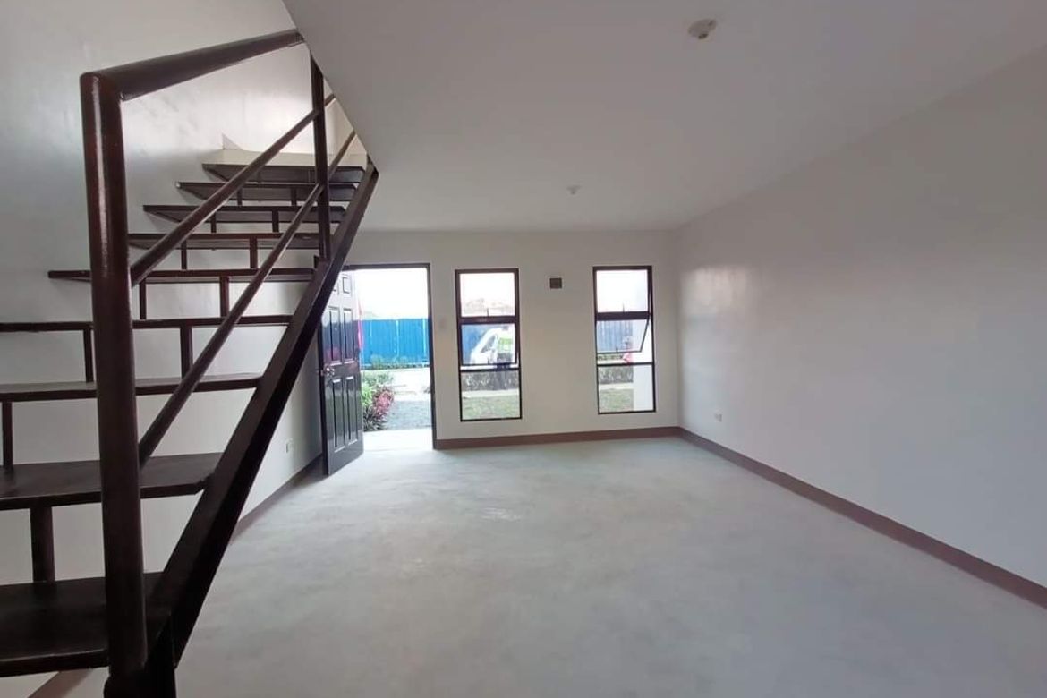 2 Bedroom Townhouse for Sale in Deca Homes Leganes, Balabag, Santa Barbara, Iloilo – photo 2