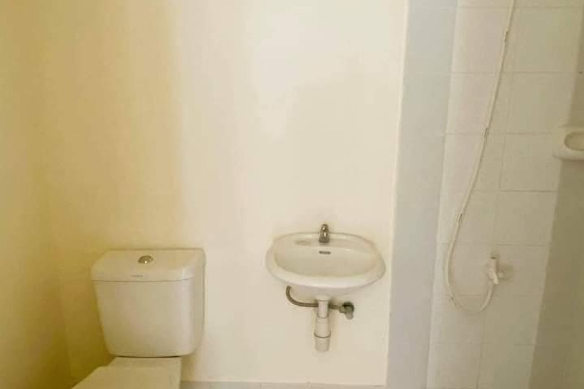 2 Bedroom Townhouse for Sale in Granada, Bacolod, Negros Occidental – photo 2