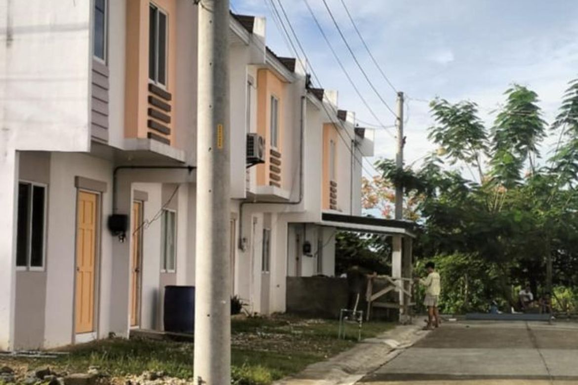 2 Bedroom Townhouse for Sale in Guadalupe, Bogo, Cebu