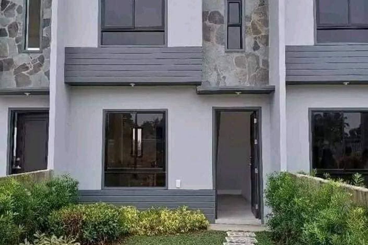 2 Bedroom Townhouse for Sale in Langkaan I, Dasmariñas, Cavite