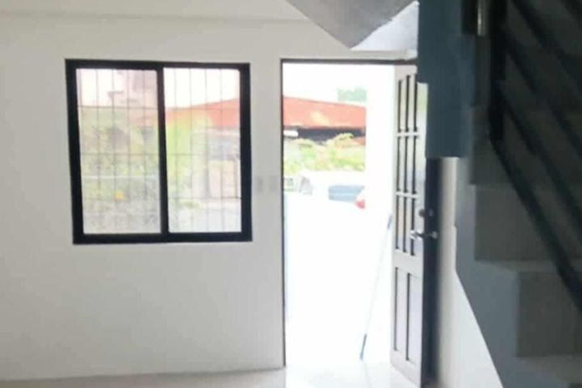 2 Bedroom Townhouse for Sale in Lias, Marilao, Bulacan