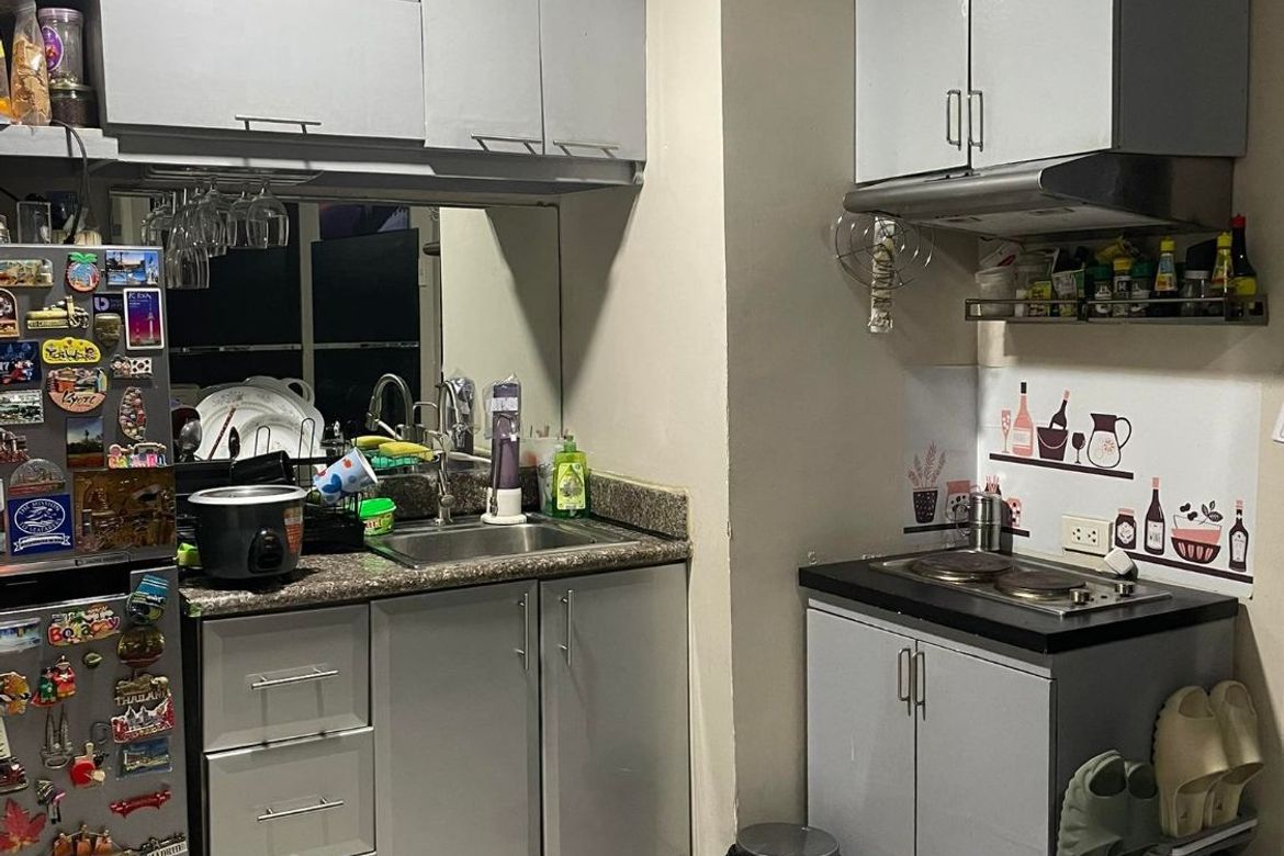 2 Bedroom Townhouse for Sale in Little Baguio, San Juan, Metro Manila