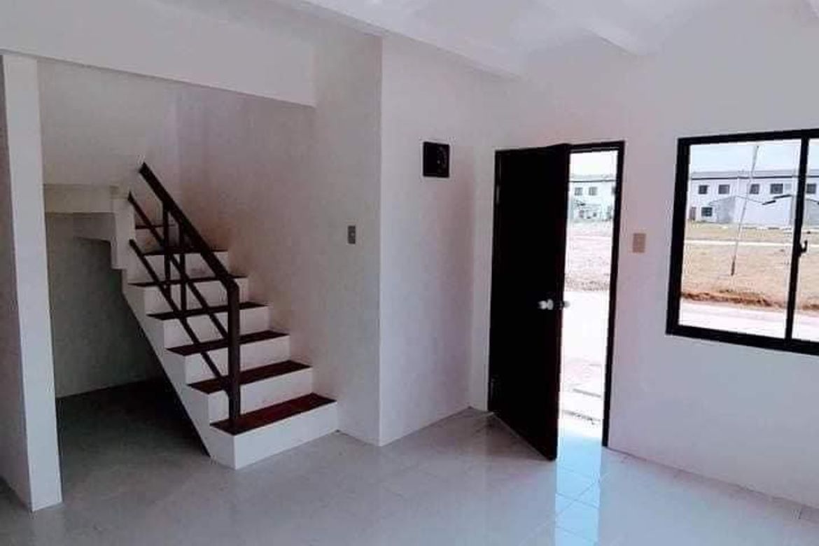 2 Bedroom Townhouse for Sale in Loma de Gato, Marilao, Bulacan – photo 6
