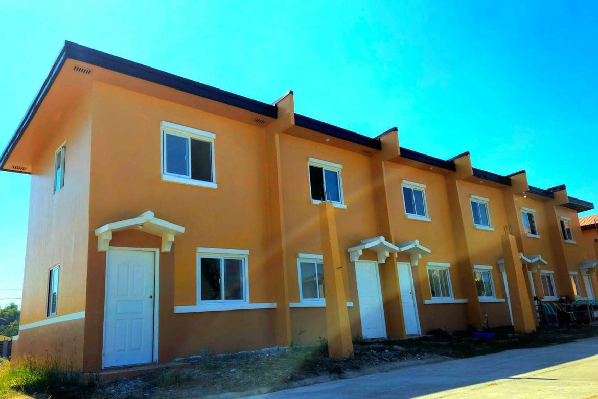 2 Bedroom Townhouse for Sale in Malimba, Gapan, Nueva Ecija