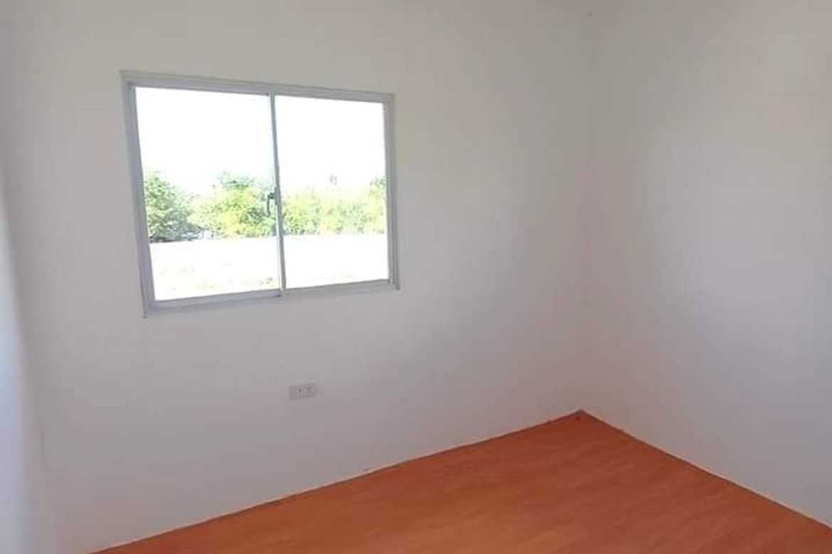 2 Bedroom Townhouse for Sale in Maliwalo, Tarlac, Tarlac – photo 2