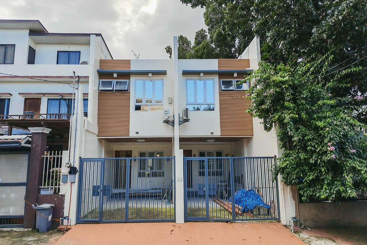 2 Bedroom Townhouse for Sale in Marikina Heights, Marikina, Metro Manila