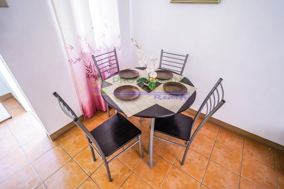 2 Bedroom Townhouse for Sale in Marulas, Kawit, Cavite