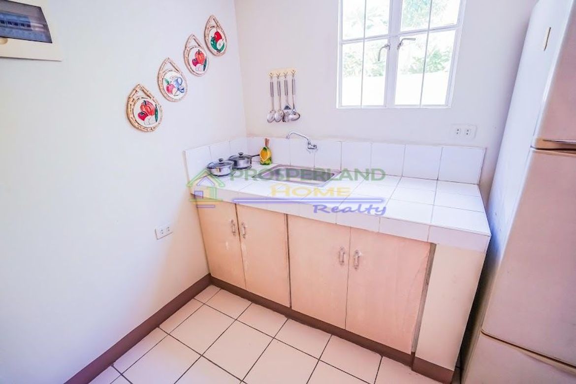 2 Bedroom Townhouse for Sale in Marulas, Kawit, Cavite – photo 7