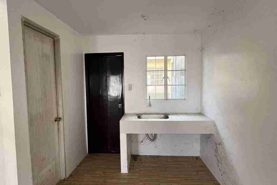 2 Bedroom Townhouse for Sale in Mawaque, Mabalacat, Pampanga – photo 3