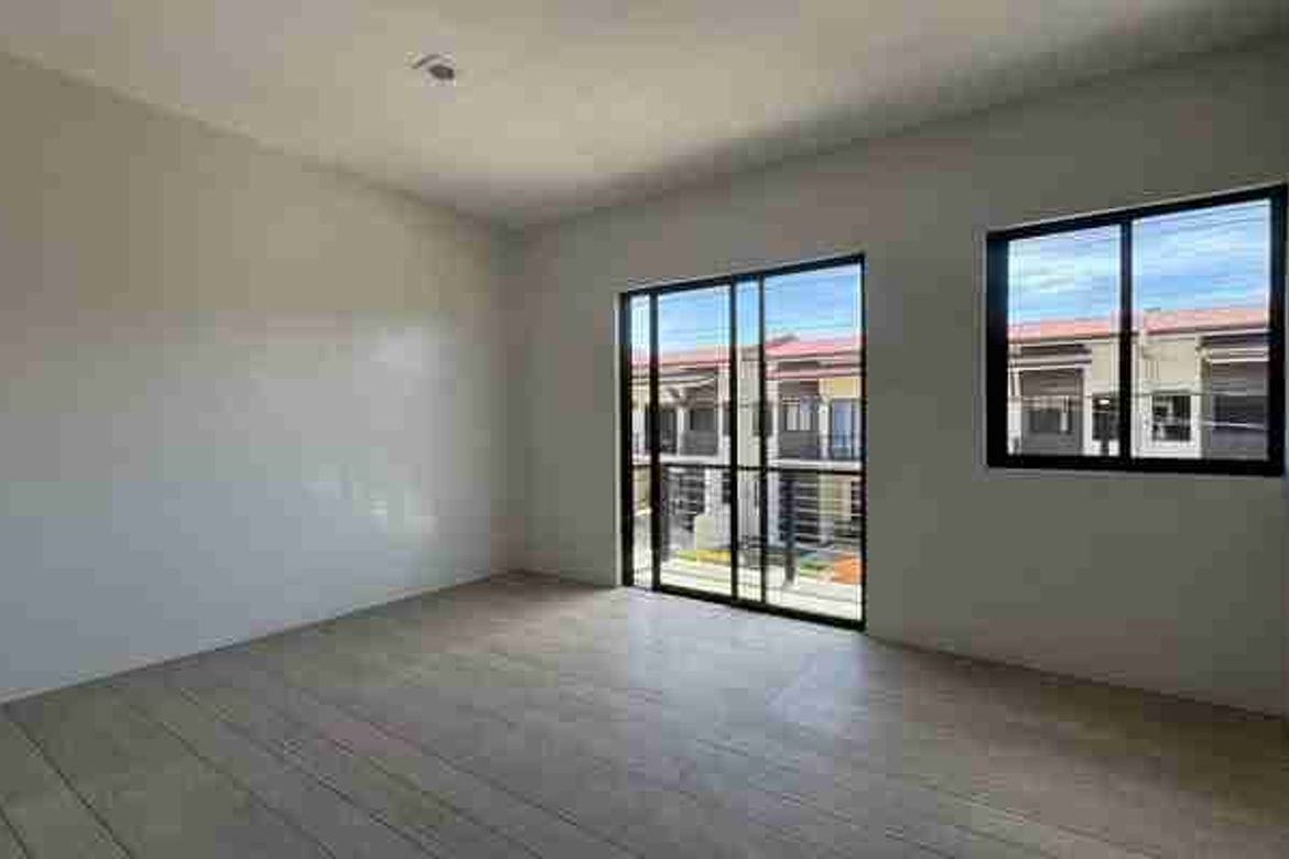 2 Bedroom Townhouse for Sale in Mohon, Talisay, Cebu – photo 8