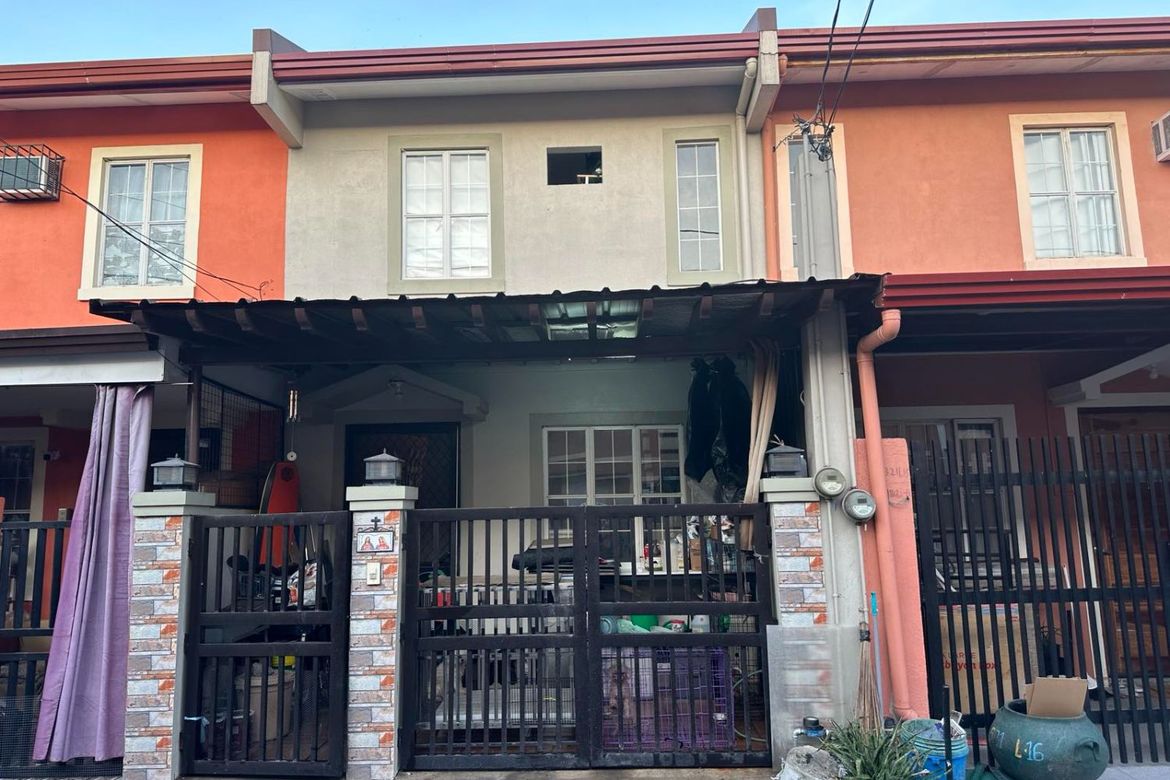 2 Bedroom Townhouse for Sale in Molino IV, Bacoor, Cavite