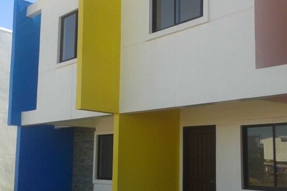 2 Bedroom Townhouse for Sale in Oñate de Leon, Iloilo City, Iloilo
