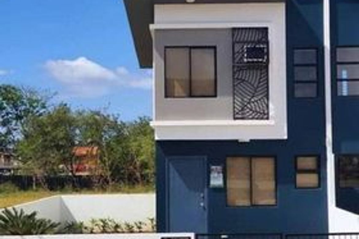 2 Bedroom Townhouse for Sale in Palo-Alto, Calamba, Laguna