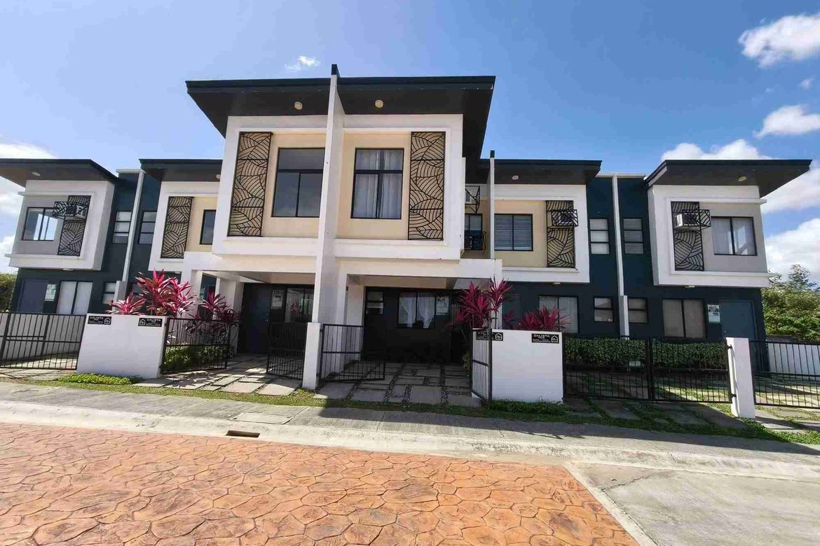 2 Bedroom Townhouse for Sale in Palo-Alto, Calamba, Laguna