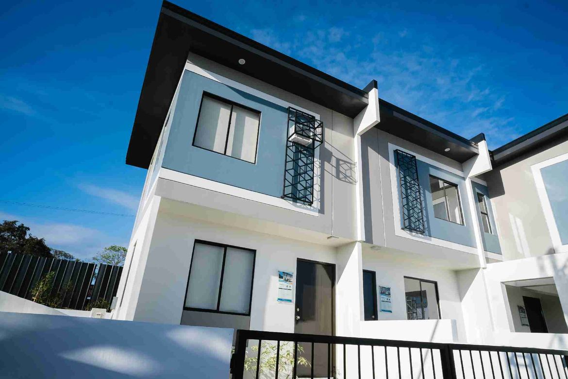 2 Bedroom Townhouse for Sale in PHirst Sights Bay, Puypuy, Bay, Laguna – photo 3