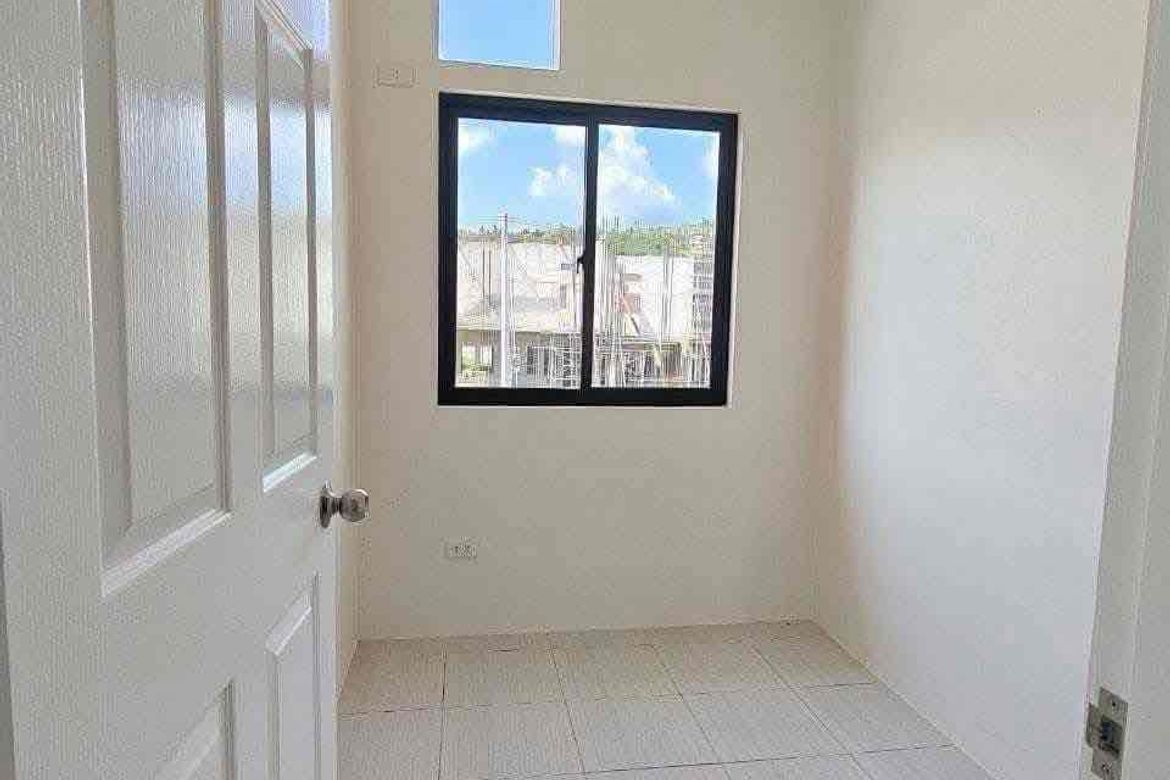 2 Bedroom Townhouse for Sale in Pitalo, San Fernando, Cebu – photo 8