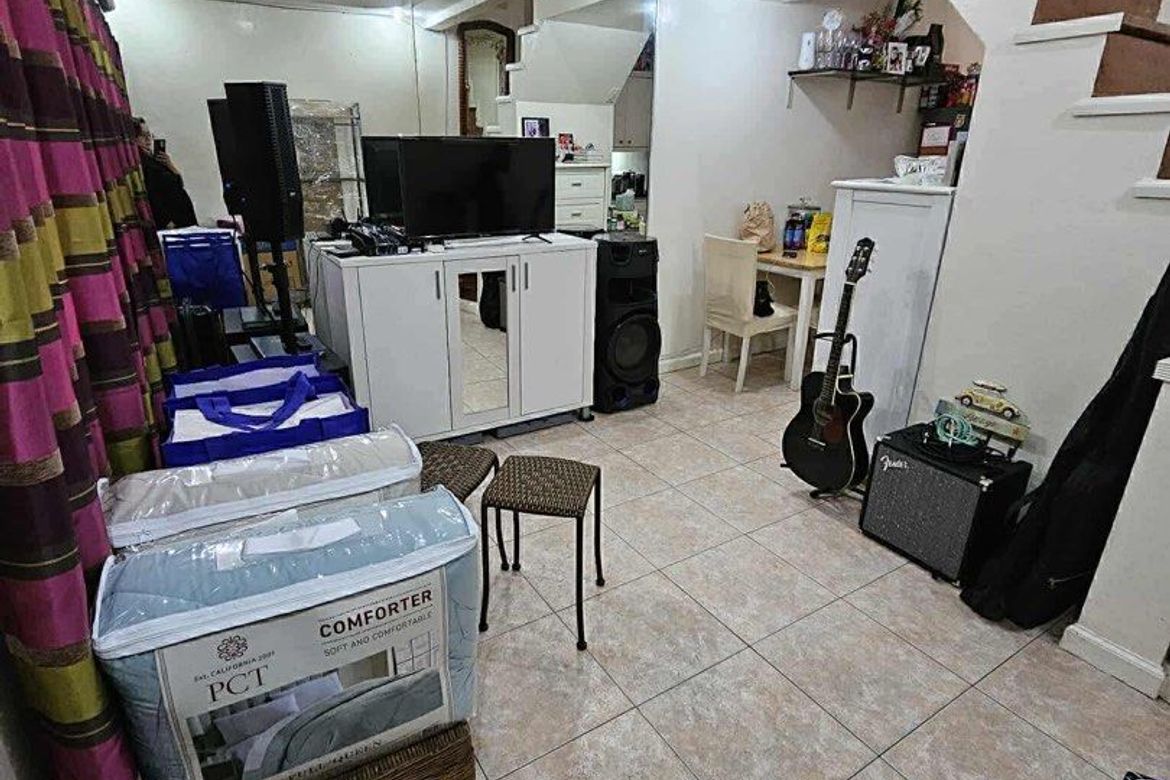 2 Bedroom Townhouse for Sale in Plainview, Mandaluyong, Metro Manila near MRT-3 Boni – photo 4