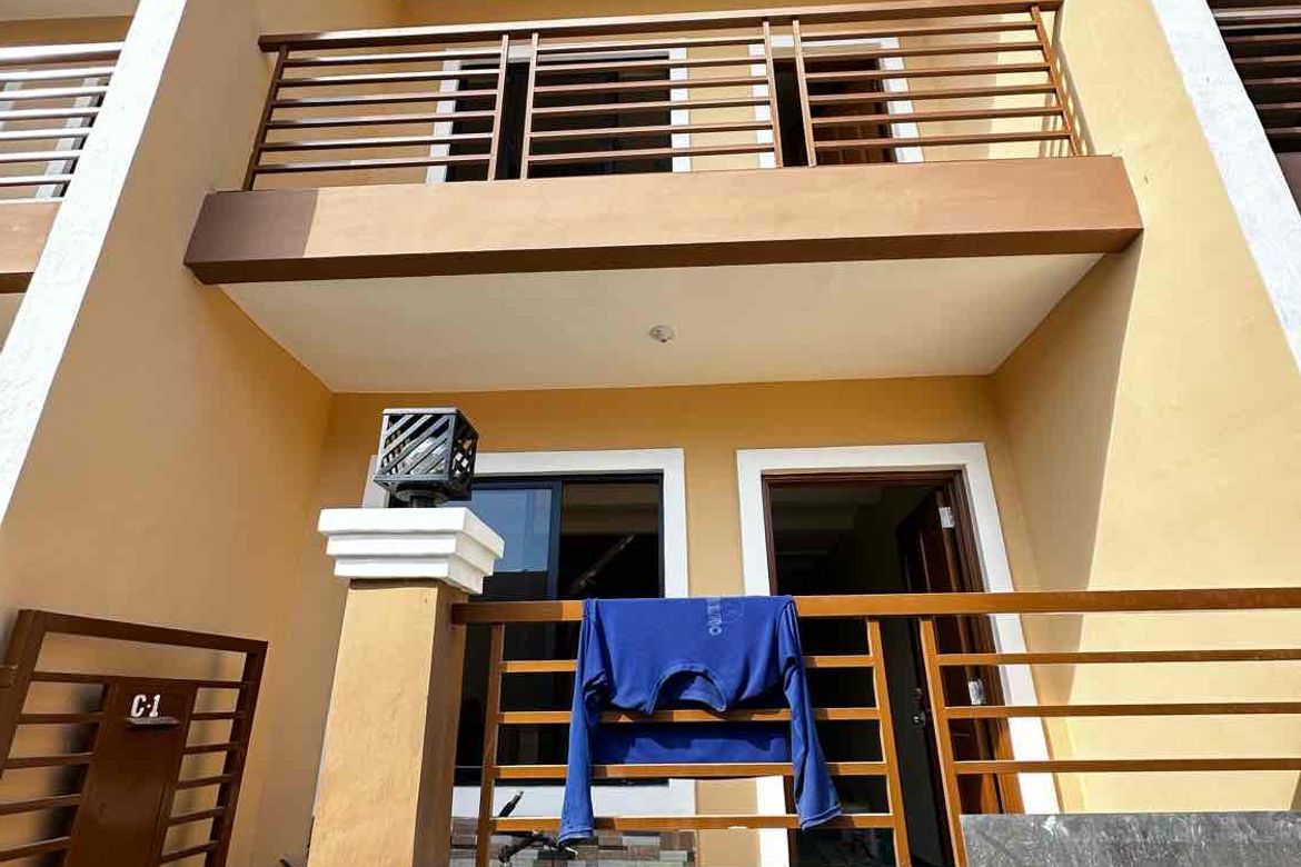 2 Bedroom Townhouse for Sale in Pulang Lupa Uno, Las Piñas, Metro Manila – photo 5