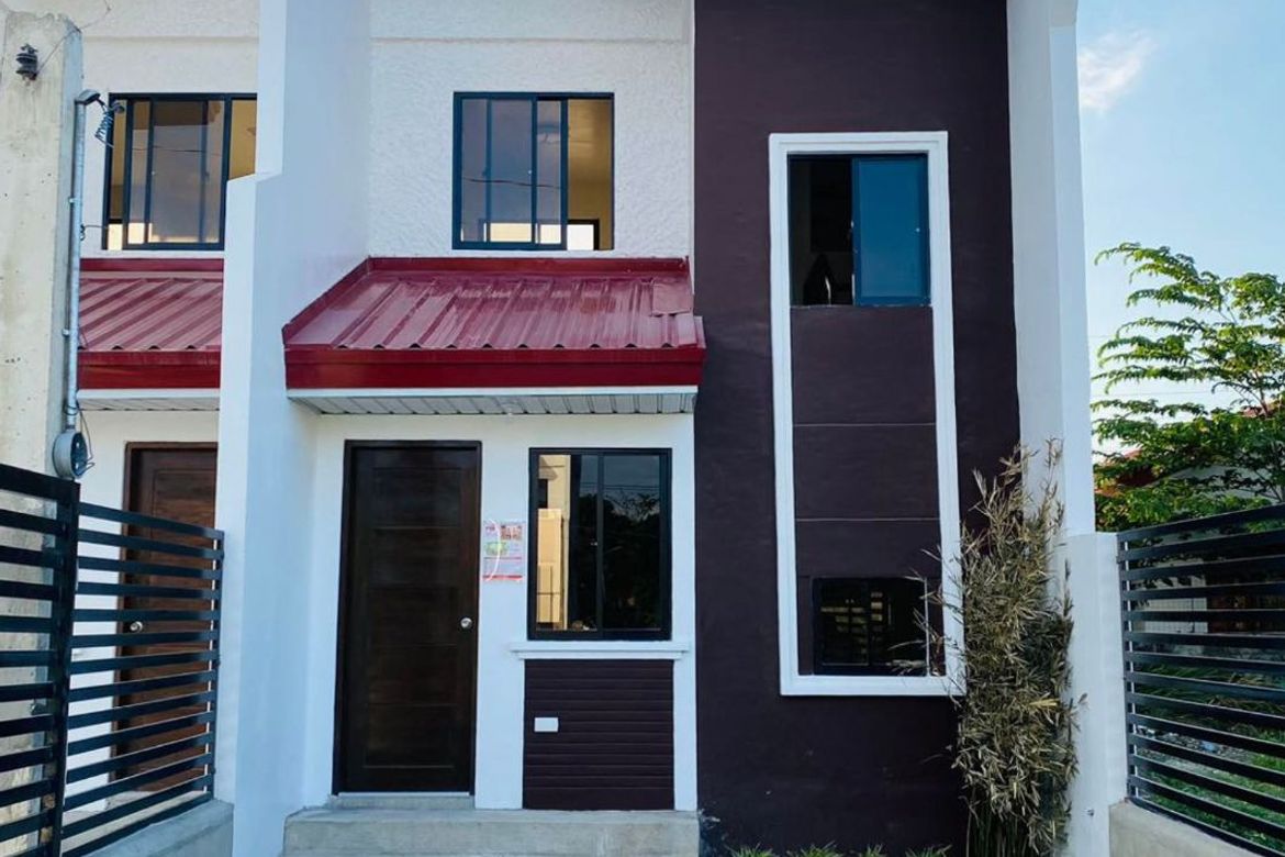 2 Bedroom Townhouse for Sale in Rizal, Silay, Negros Occidental