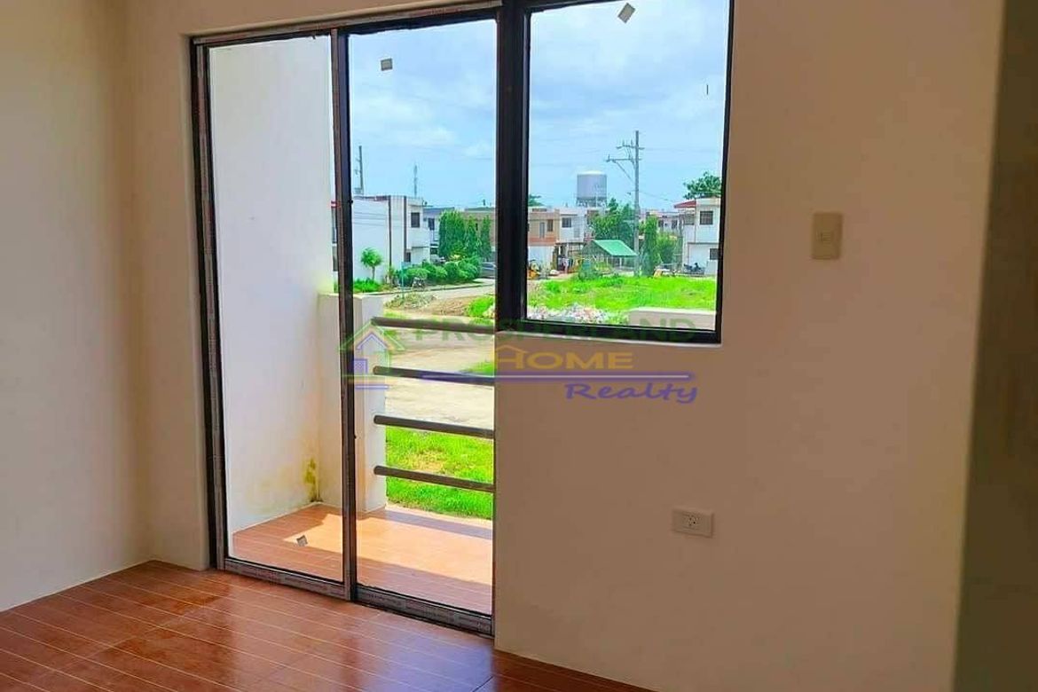 2 Bedroom Townhouse for Sale in San Agustin I, Dasmariñas, Cavite – photo 2