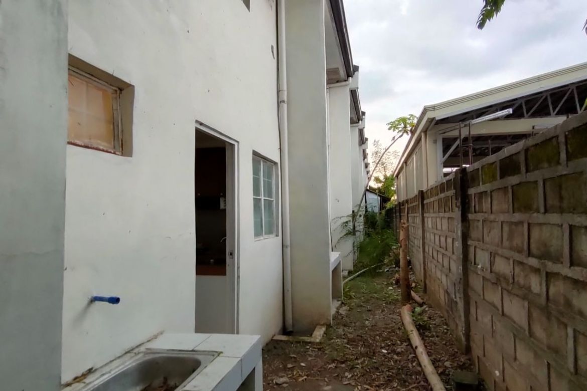 2 Bedroom Townhouse for Sale in San Nicolas 1st, Magalang, Pampanga – photo 5