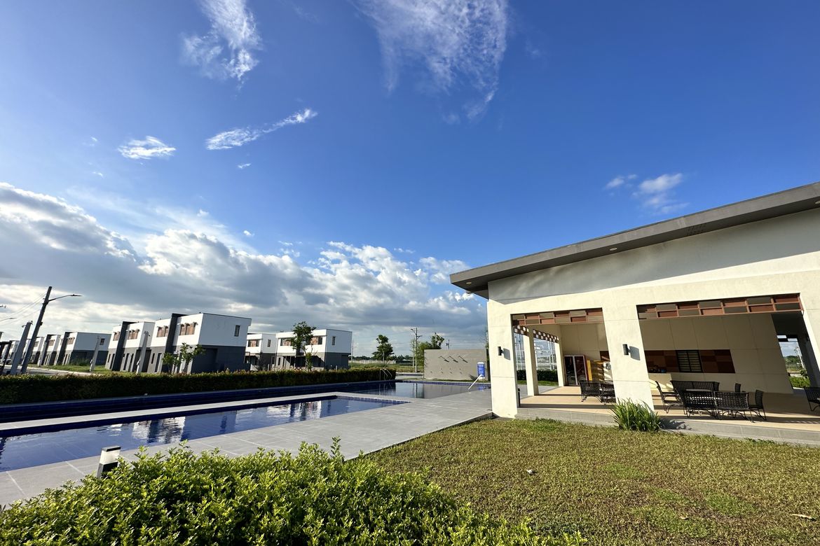 2 Bedroom Townhouse for Sale in Santa Lucia, Capas, Tarlac – photo 4