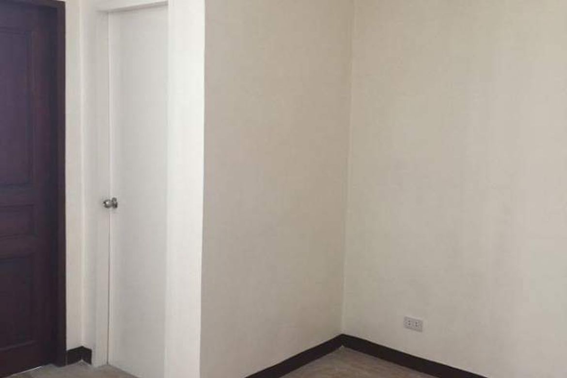 2 Bedroom Townhouse for Sale in Tagbac, Iloilo City, Iloilo – photo 7