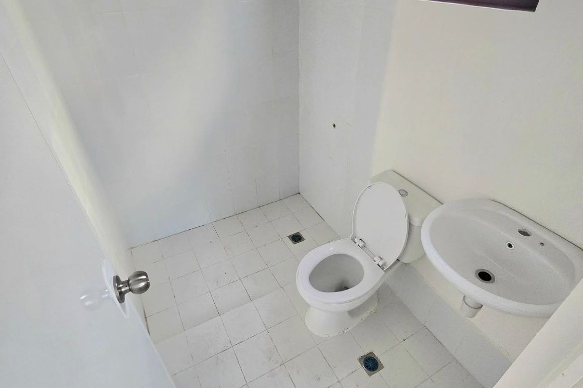 2 Bedroom Townhouse for Sale in Timalan Balsahan, Naic, Cavite – photo 5