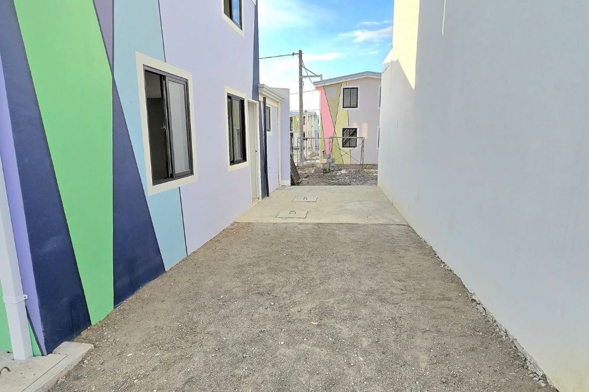 2 Bedroom Townhouse for Sale in Timalan Balsahan, Naic, Cavite – photo 8