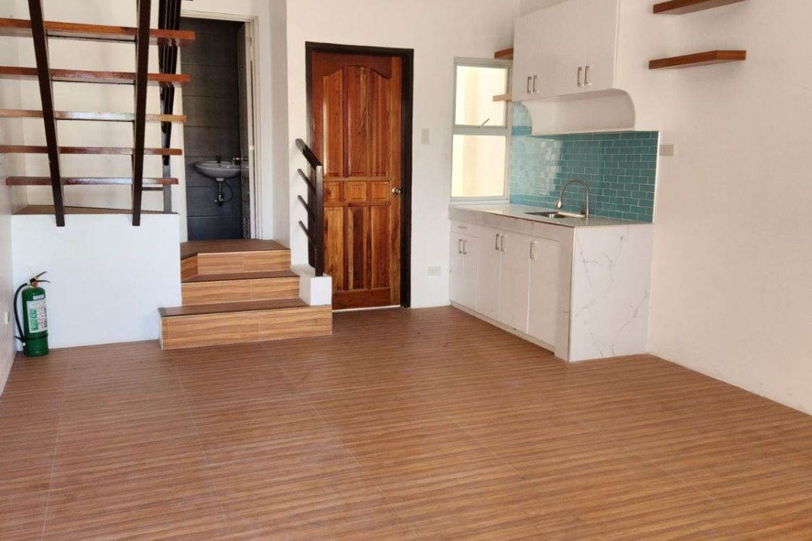 2 Bedroom Townhouse for Sale in Tunasan, Muntinlupa, Metro Manila – photo 4