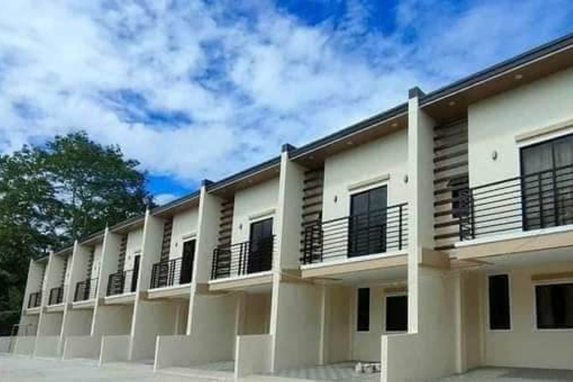 2 Bedroom Townhouse for Sale in Villamonte, Bacolod, Negros Occidental