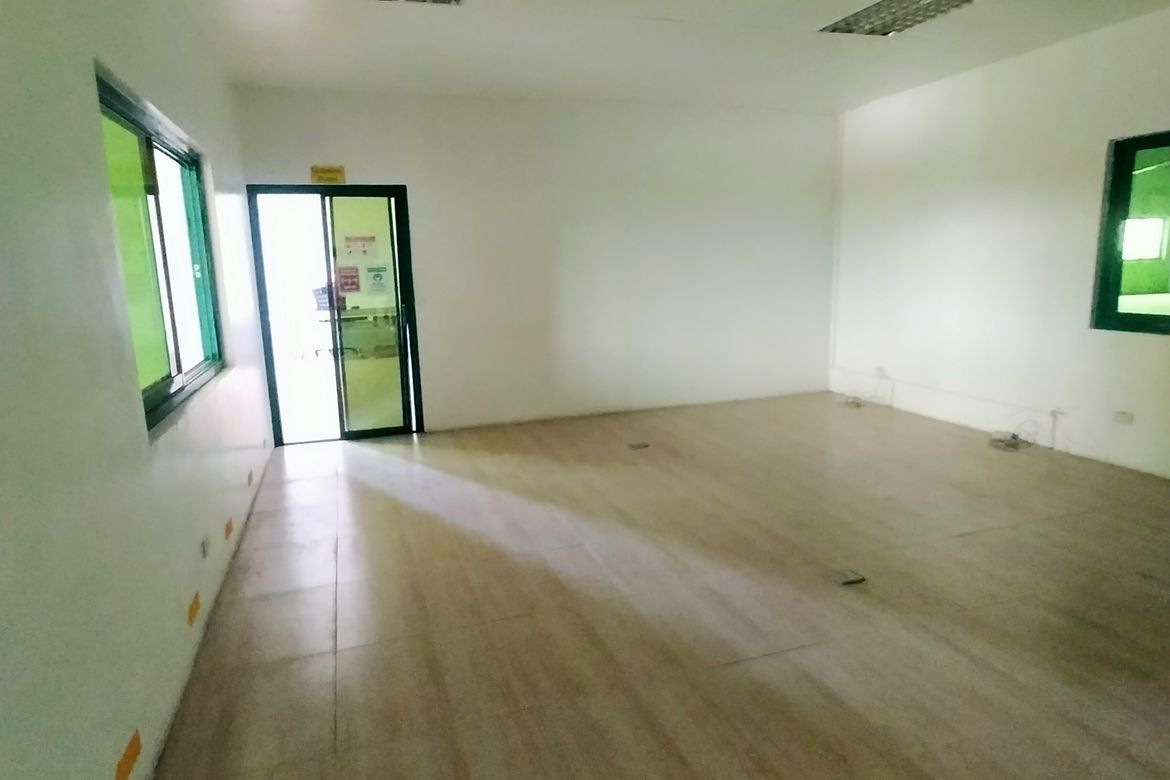 2 Bedroom Warehouse / Factory for Sale in Punta, Calamba, Laguna – photo 3
