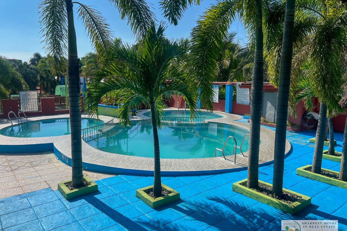 20 Bedroom Commercial for Sale in Patrocinio, San Narciso, Zambales