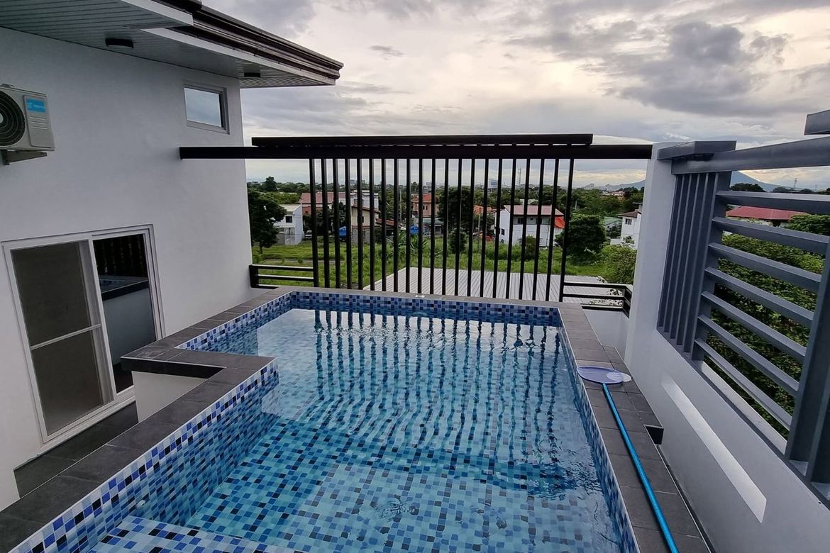 21 Bedroom Villa for Sale in Cuayan, Angeles, Pampanga – photo 5