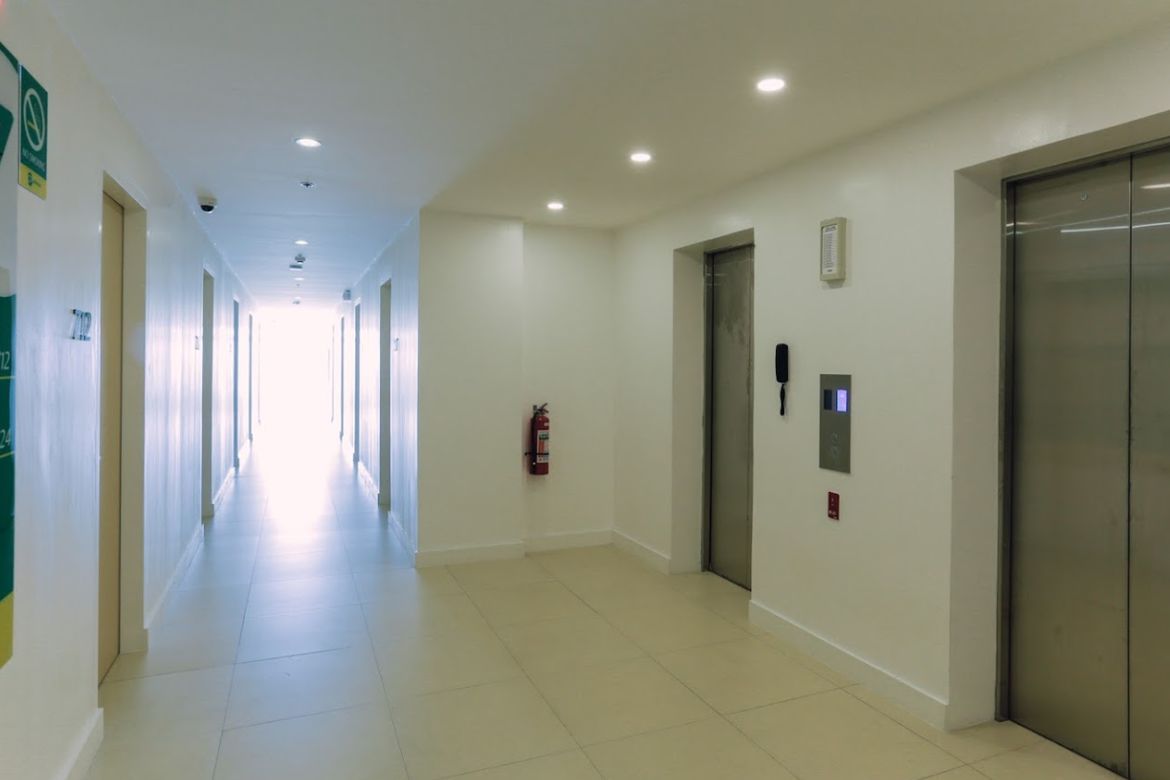 219 Bedroom Commercial for Sale in South Triangle, Quezon City, Metro Manila near MRT-3 Quezon Avenue – photo 6
