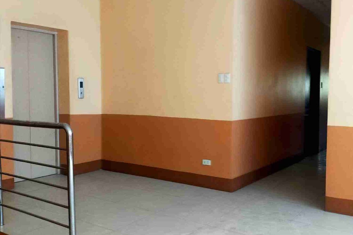 26 Bedroom Shophouse for Sale in Guizo, Mandaue, Cebu – photo 3