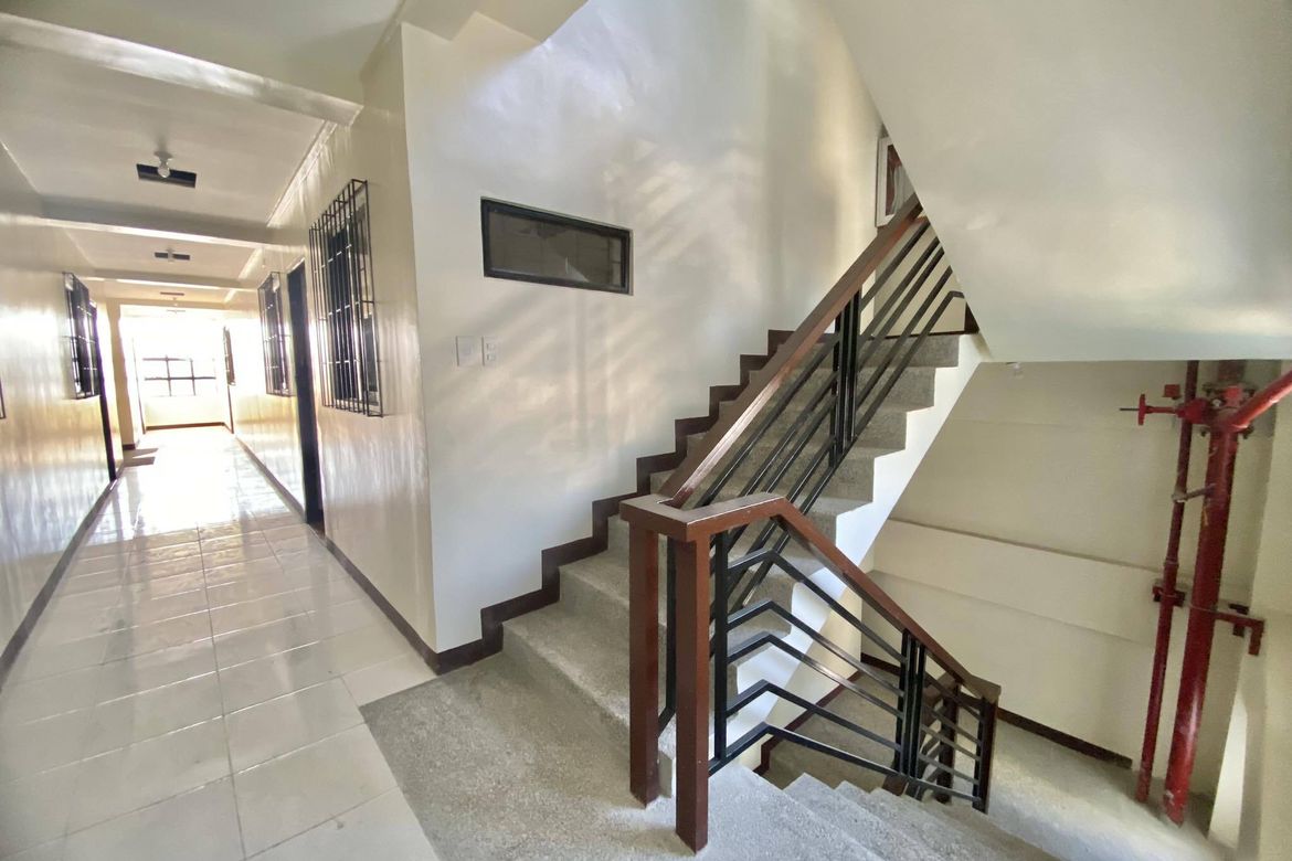 26 Bedroom Shophouse for Sale in Kamuning, Quezon City, Metro Manila near MRT-3 Kamuning – photo 7