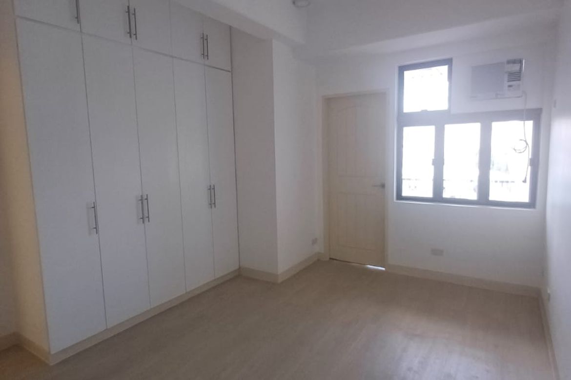 3 Bedroom Apartment for Rent in Addition Hills, Mandaluyong, Metro Manila photo 2