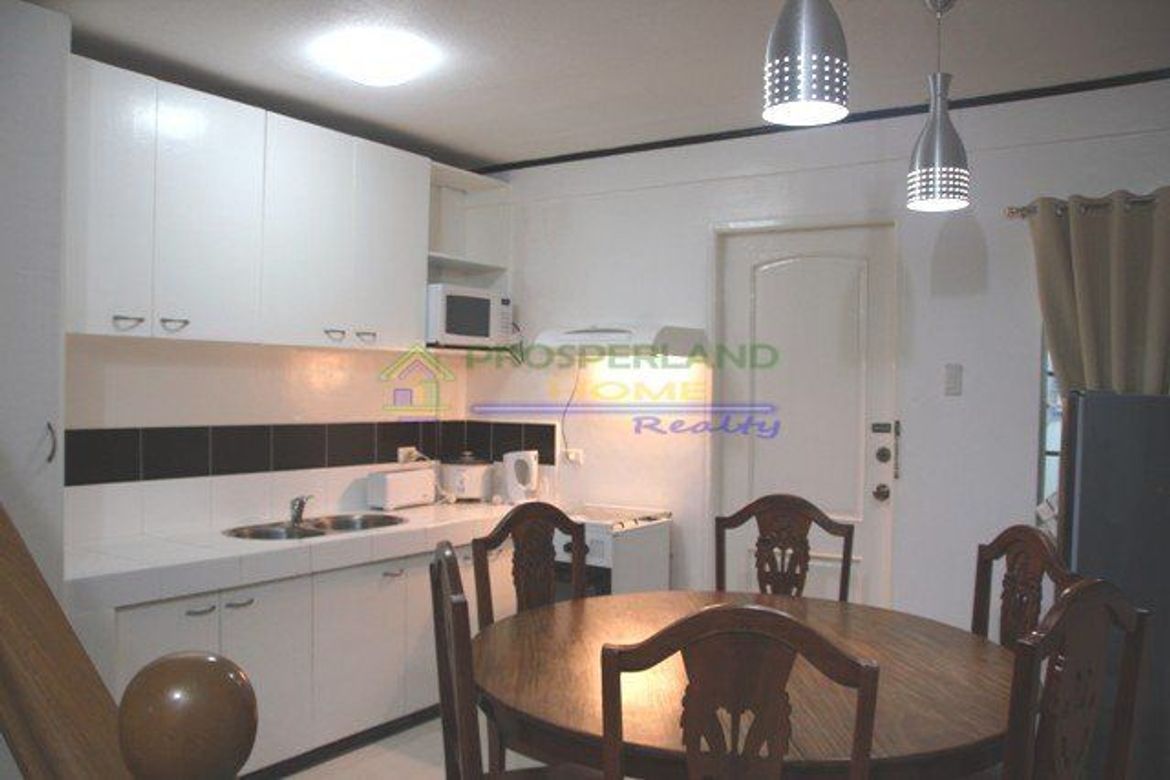3 Bedroom Apartment for Rent in Don Bosco, Parañaque, Metro Manila