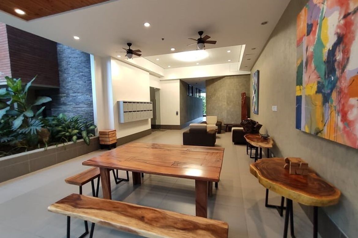 3 Bedroom Apartment for Rent in Horseshoe, Quezon City, Metro Manila near LRT-2 Betty Go-Belmonte photo 6
