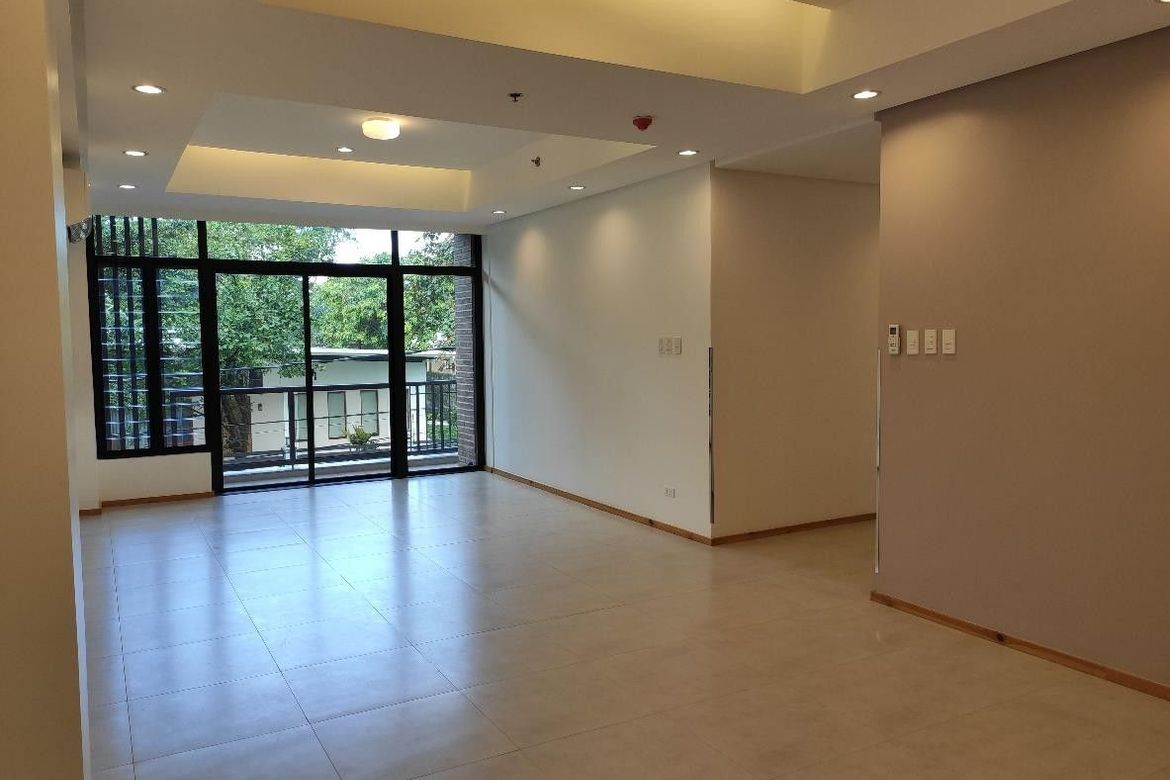 3 Bedroom Apartment for Rent in Horseshoe, Quezon City, Metro Manila near LRT-2 Betty Go-Belmonte