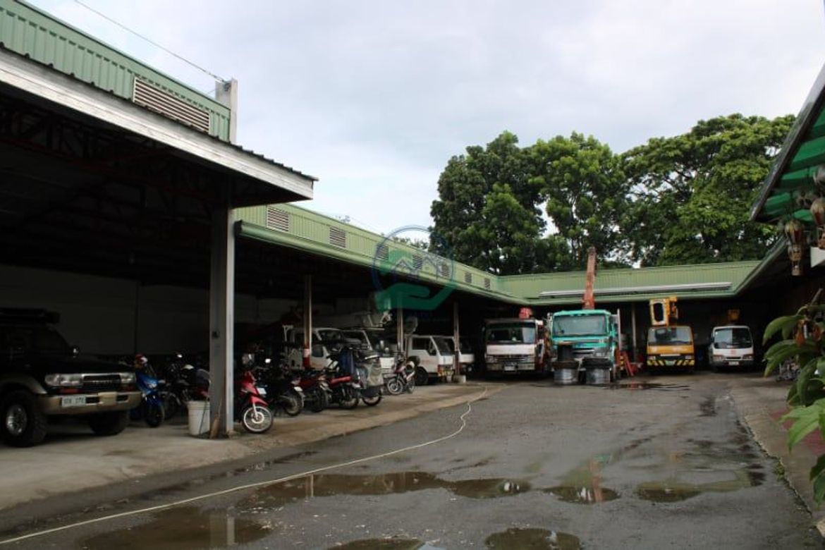 3 Bedroom Commercial for Sale in Lourdes North West, Angeles, Pampanga – photo 3