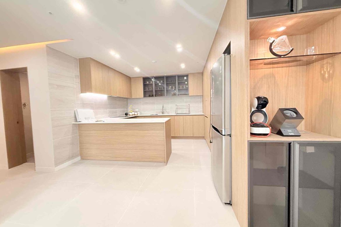 3 Bedroom Condo for Rent in Balibago, Angeles, Pampanga photo 6