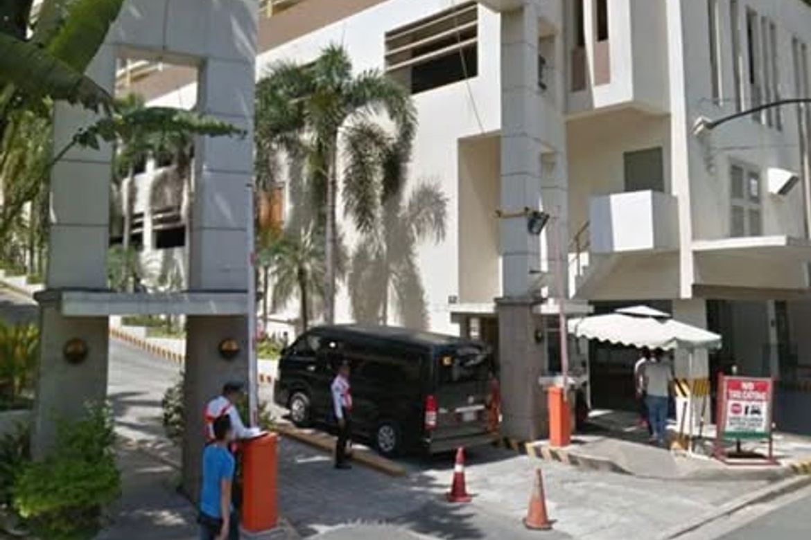 3 Bedroom Condo for Rent in Barangay 76, Pasay, Metro Manila near LRT-1 Libertad photo 3